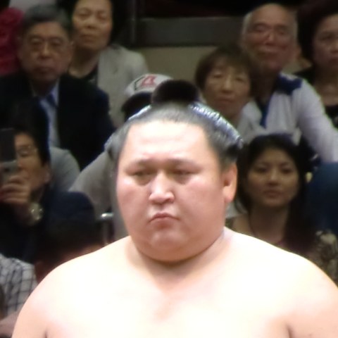 旭天鵬