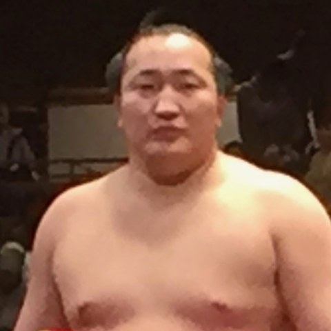 千代翔馬