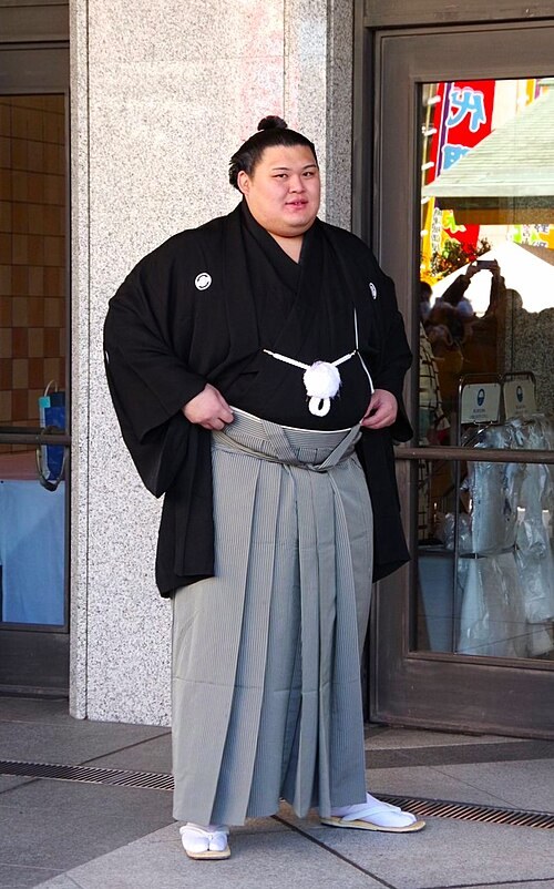 大の里