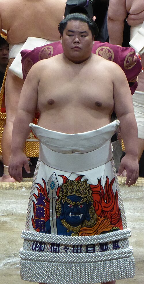 大栄翔
